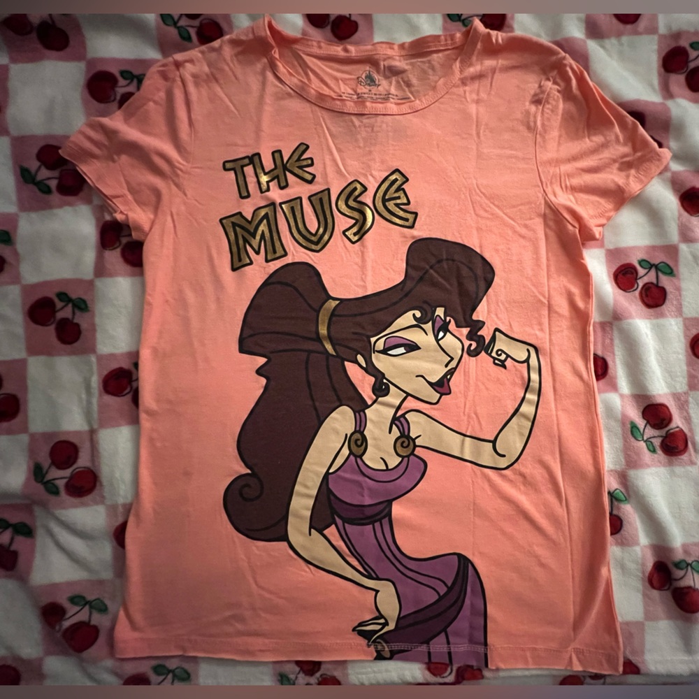 ⚡️ Hercules Megara The Muse Graphic Tee from Disney store 2018 Y2K 90’s fashion